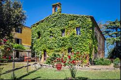 ORGANIC ESTATE WITH AGRITURISMO AND YOGA CENTER FOR SALE IN MAREMMA