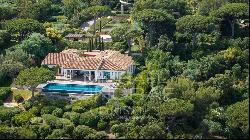 Saint-Tropez - Les Parcs, exceptional contemporary villa