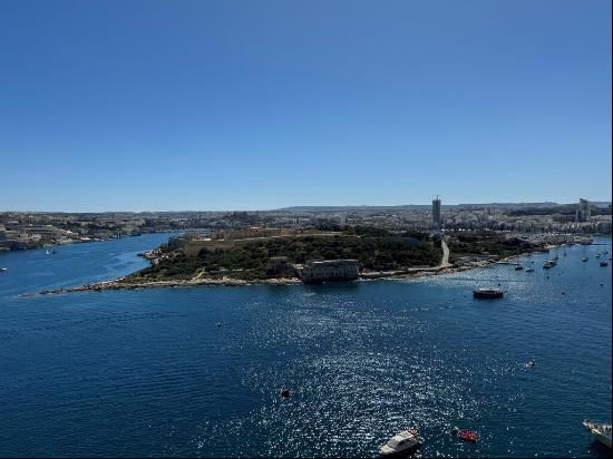 Sliema Apartment