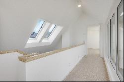 Isarnähe: Atemberaubende Dachgeschoss-Maisonette mit 4 Zimmern und Terrasse