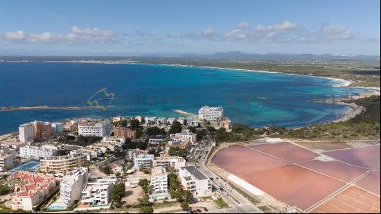 Brand-new duplex penthouse close to the beach in Colonia de Sant Jordi