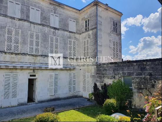 Rare property in Cognac city center