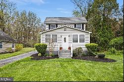 403 Main Street, Manalapan NJ 07726