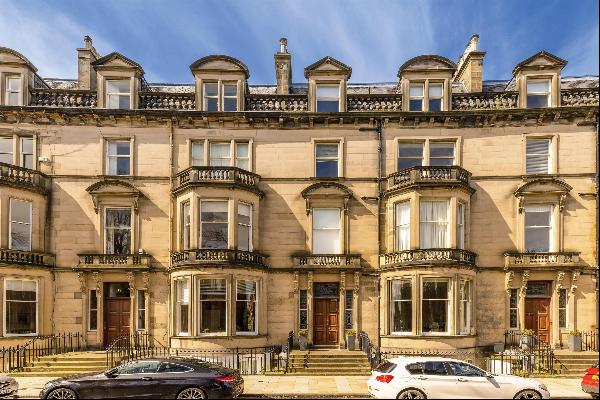 An exceptional two-bedroom apartment located in Edinburgh’s West End.