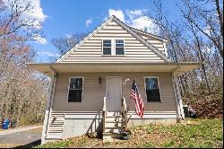 4 Old Acres Road, East Haddam CT 06469