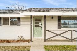 1915 SW 23rd Street Redmond, OR 97756