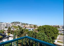 Sole Agent - Superb 3 bedrooms apartment on a high floor  -  Cannes Port Canto