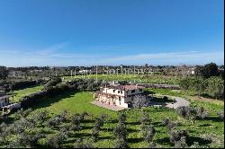 Country house with its own olive grove near Oristano