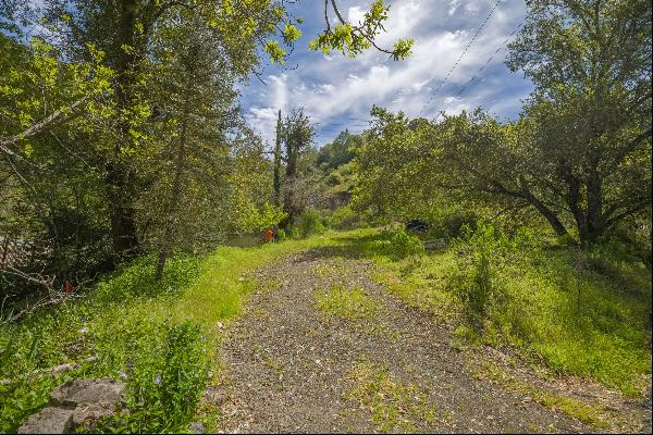 Absolutely Stunning View Property