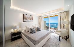 Cannes Croisette, luxurious Penthouse on the seafront.