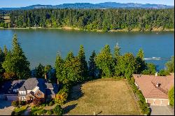 2101 NW LACAMAS DR Camas, WA 98607