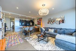 Flat facing the sea with terrace in the Plage Benoit neighbourhood.