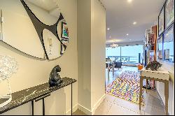 Flat facing the sea with terrace in the Plage Benoit neighbourhood.