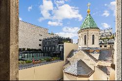 PARIS 8 - GOLDEN TRIANGLE / MONTAIGNE / PLACE FRANÇOIS 1ST