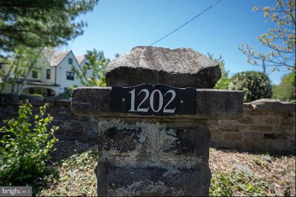 1202 W Wynnewood Road #3, Wynnewood PA 19096
