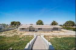 15729 Boca Raton Avenue, Llano CA 93544