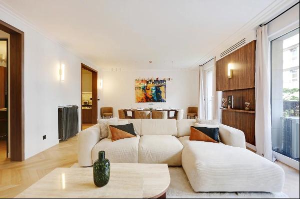 Paris 16th District – A renovated 3-bed apartment