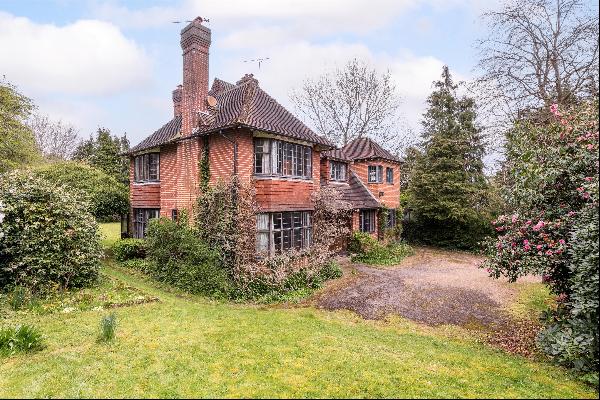 A rare opportunity to purchase this period family property set within established gardens 