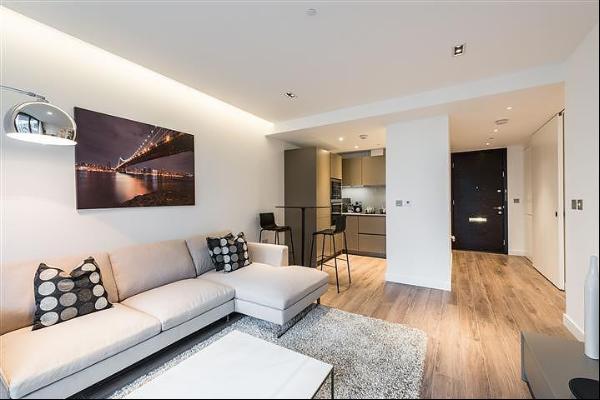 1 bedroom apartment to rent in Cashmere House, Goodman's Fields E1