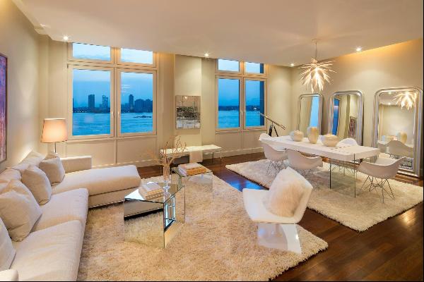 <span>MAGICAL SUNSETS / TRIBECA - Picturesque 3 Bedroom/ 3 Bathroom unit featuring multipl