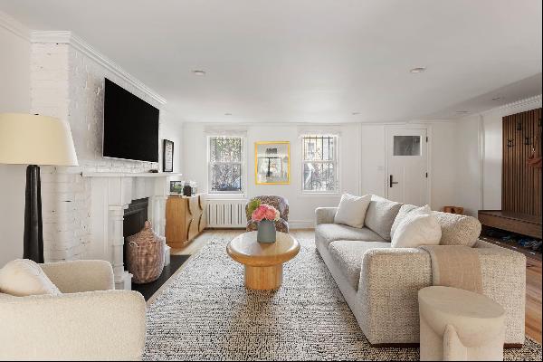 <p>106 Ryerson is a two-family townhouse with the rare duplex over triplex configuration. 