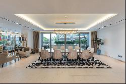 Luxury apartment on Palm Jumeirah