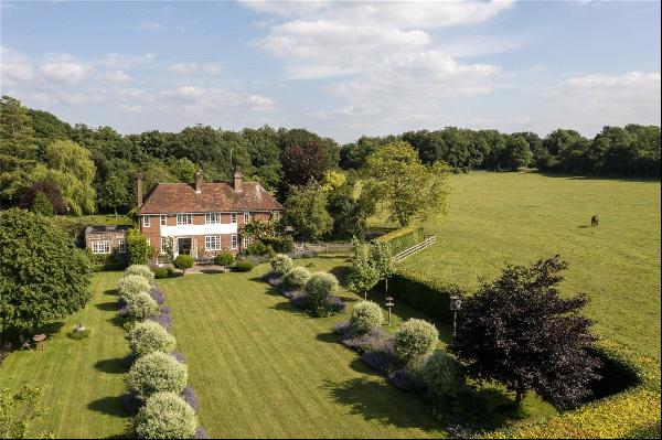 Upper Lambourn, Hungerford, Berkshire, RG17 8QH