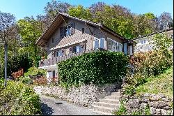 ABSOLUTE TRANQUILITY: Beautifully renovated chalet just minutes from Vevey.