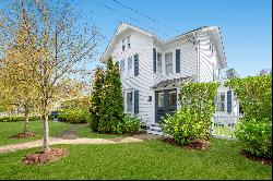 Renovated Sag Harbor Village Gem