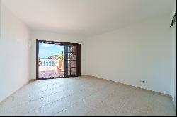 Frontline apartment with direct access to the sea in Santa Ponsa, Mallorca