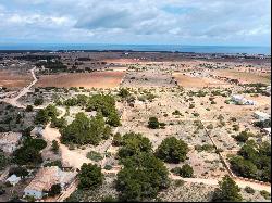 Land with housing project in La Mola