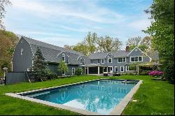 23 Hillcrest Park Road, Greenwich CT 06870