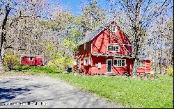 58 Maverick Road, Woodstock NY 12498