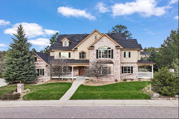 Stunning and grand fully custom home in The Timbers