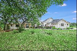 460 Hannah Drive, Dripping Springs, TX 78620