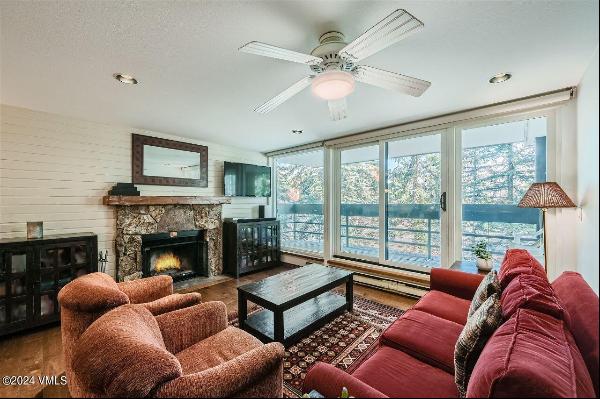 1100 N Frontage W # 1429, Vail, CO, 81657, USA