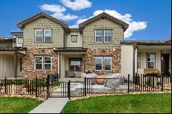 Luxury 2-Story Townhome in Heron Lakes at TPC Colorado Golf Course Community