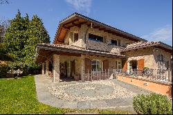 Private Villa for sale in Varese (Italy)