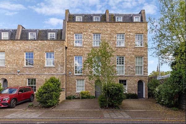 An impressive 6-bedroom townhouse featuring off-street parking.