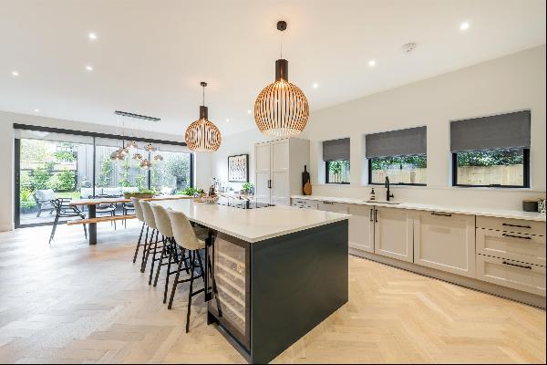 A stunning contemporary home for sale in central Sevenoaks