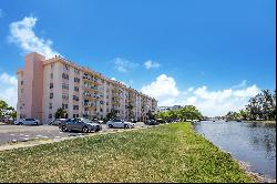 16465 NE 22nd Ave, #120, North Miami Beach, FL