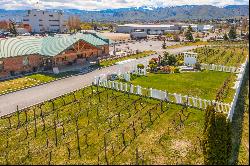 1 Vineyard Way, Wenatchee, WA 98801