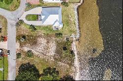 3375 Edgewater Dr, Gulf Breeze FL 32563