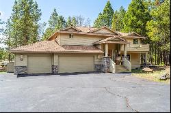 17745 Quelah Lane #11 Sunriver, OR 97707