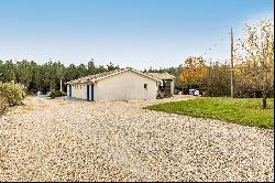 NICE STONE HOUSE WITH GITES AND VINES - AOC HAUT MEDOC