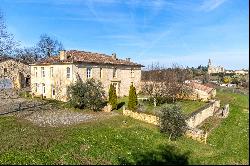 BORDEAUX 25KM - SUPERB COUNTRY PROPERTY - 14 HA - NUMEROUS OUTBUILDINGS