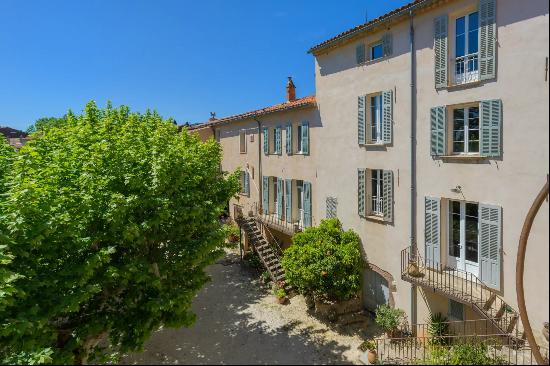 Vente - Maison Hyeres (Centre-ville) - 1a 200a 000a 