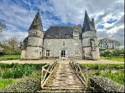 Normandie en limite du Calvados, proche Argentan - Vente Château classé - 9 ha