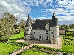 Normandie en limite du Calvados, proche Argentan - Vente Château classé - 9 ha