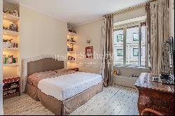 Splendid flat in the elegant setting of Via dei Giardini